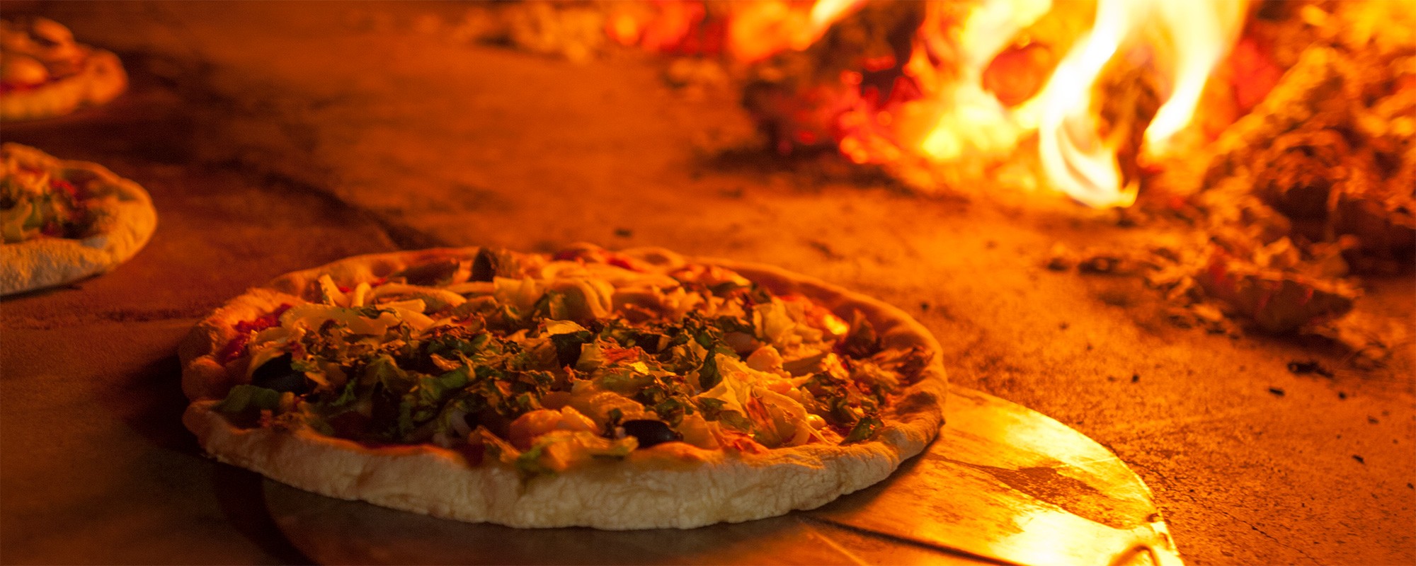 Geniessenpizzapizzaofenferienwohnungsizilienferienparcoverdeger0448s